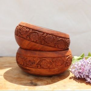 Set of 2 Vintage Made in India Wooden Carved Bowls